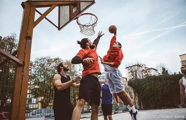 为什么一些职业球员罚球命中率不高?_1